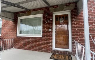 3 beds, 1.5 baths, $2,199