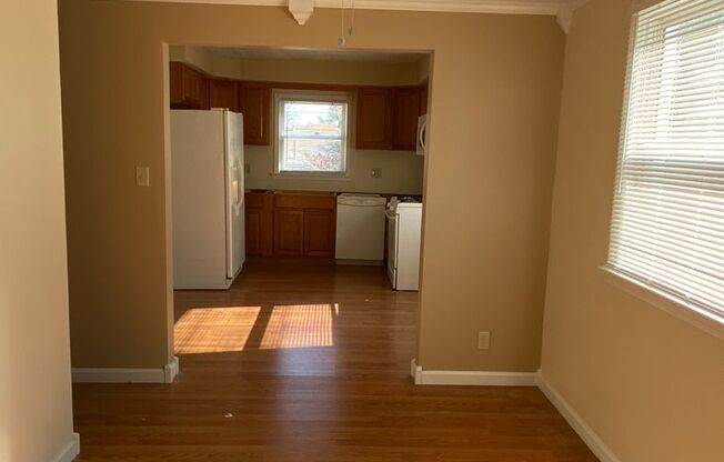 243 S. Roanoke