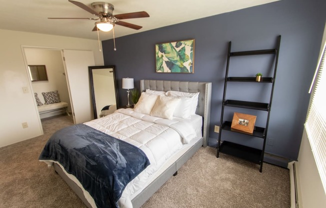 This is a photo of the primary bedroom in the 705 square foot 2 bedroom, 1 bath apartment at Lisa Ridge Apartments in the Westwood neighborhood of Cincinnati, Ohio.