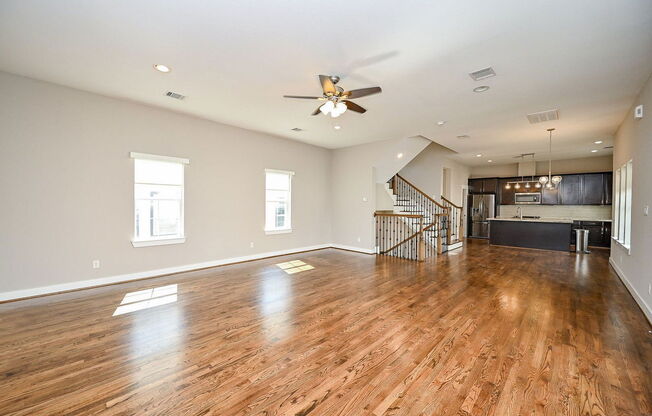 3 beds, 3.5 baths, 2,427 sqft, $2,900, Unit C