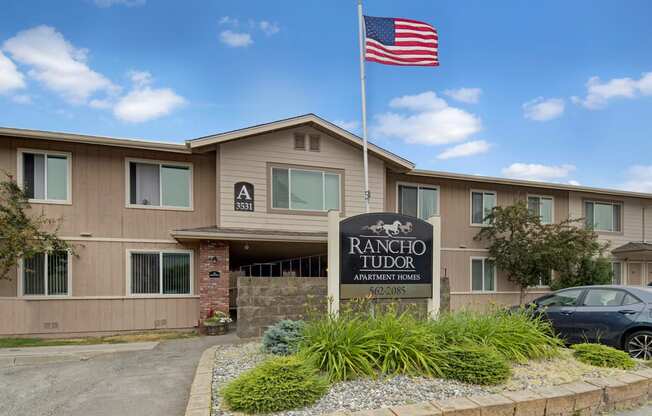 Rancho Tudor Exterior