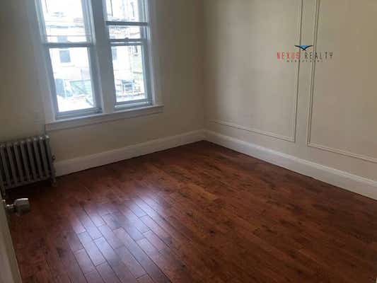 43 22 58 ST