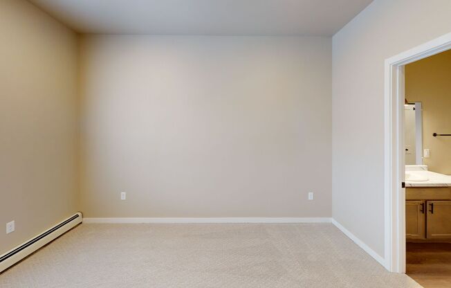 2 beds, 2 baths, 1,214 sqft, $1,545, Unit 1629-315