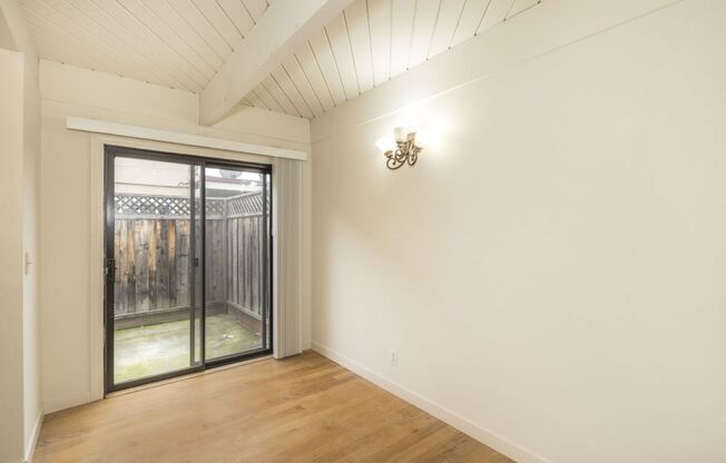 3050-3058 Emerson St.