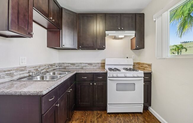 Studio, 1 bath, 325 sqft, $1,550, Unit 2281-07