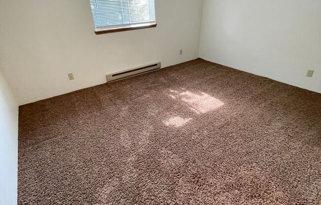 2 beds, 1.5 baths, 950 sqft, $1,550, Unit C308