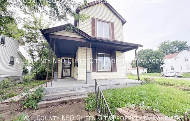 105 S IRWIN ST