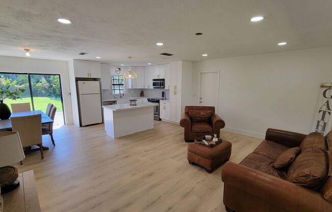 Exquisite 3-Bedroom Fully Remodeled Home in Cutler Bay – Ready for Luxury Living!