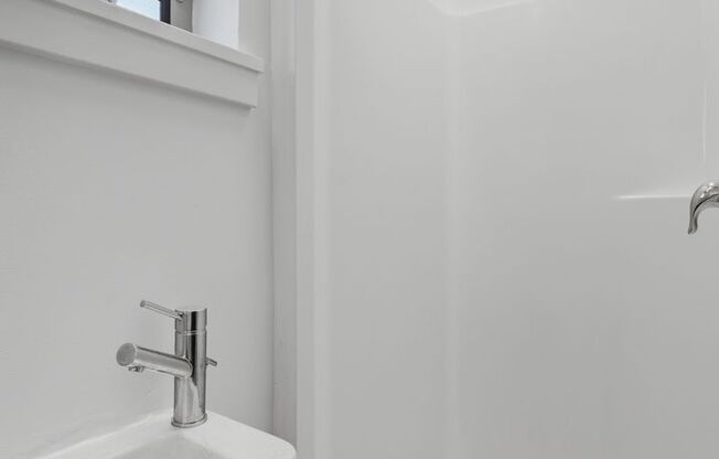 Studio, 1 bath, 172 sqft, $695, Unit C8