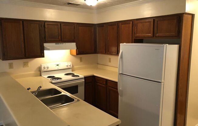 2 beds, 2 baths, $1,495