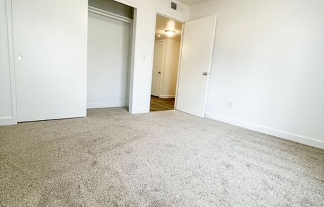 2 beds, 2 baths, 1,016 sqft, $1,840, Unit 1690-110