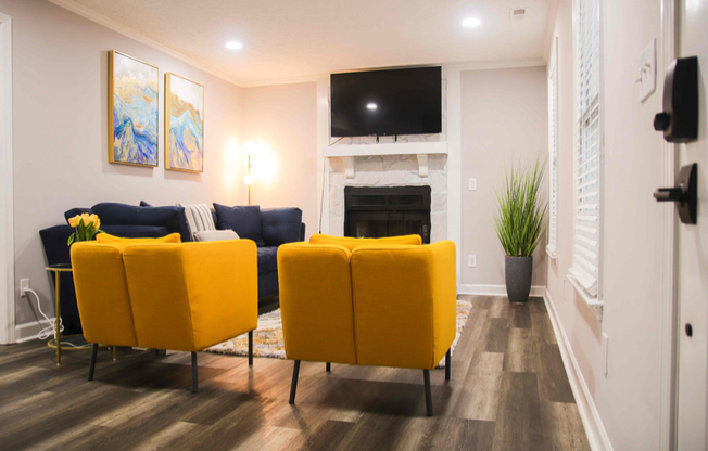 6848 TORRANCE LN