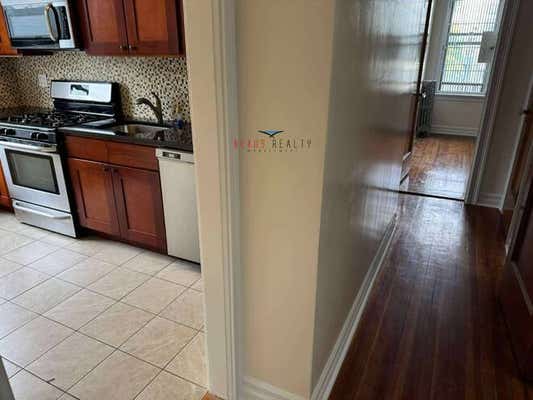 34 29 33 ST