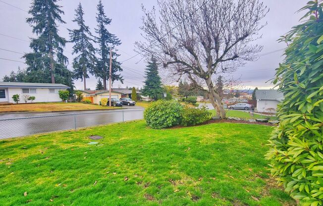 4 beds, 3 baths, $4,500