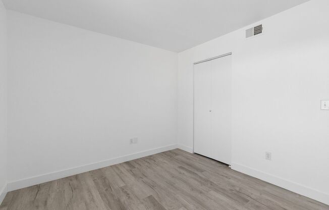 2 beds, 2 baths, $1,400, Unit # 2152