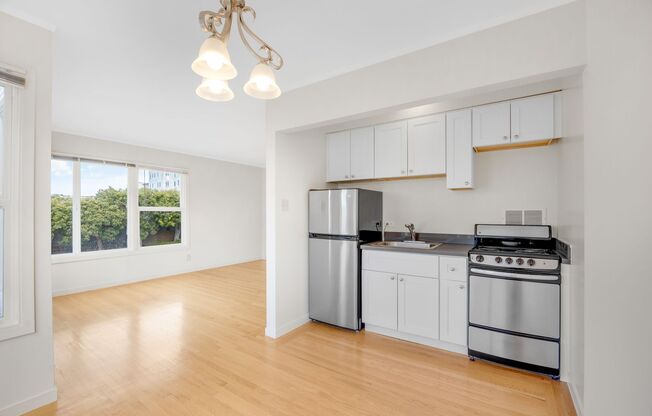 435 Euclid Avenue (386r)