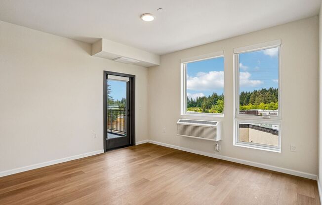 2 beds, 2 baths, 938 sqft, $2,325, Unit 215