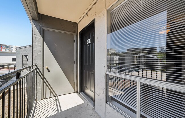 Studio, 1 bath, 483 sqft, $600