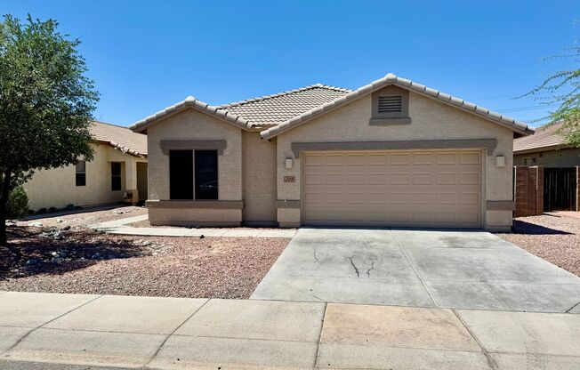 4 Bedroom/3 Bath Single Level Home In Coldwater Springs Community Avondale!!