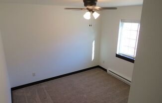 2 beds, 1 bath, $1,150