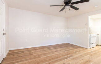 2335 S TOPEKA AVE
