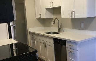 Eden Roc Apartments