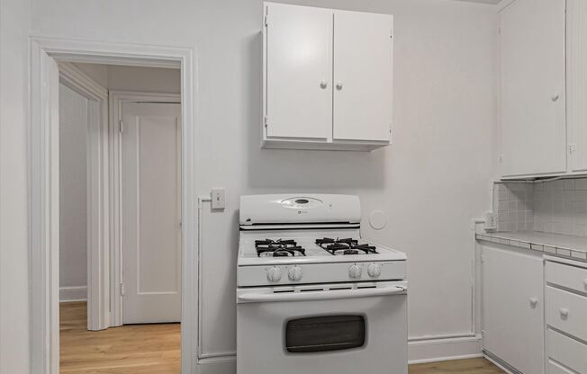 Private Garden Studio/ Exclusive Outdoor Space- 2957 Fillmore