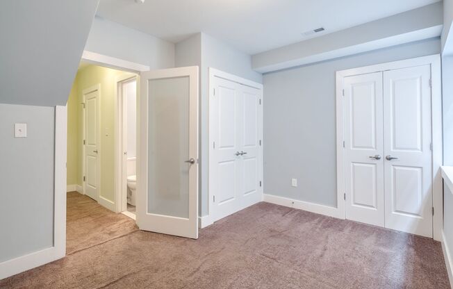 2 beds, 1.5 baths, 774 sqft, $1,595, Unit 3A