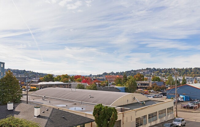 3 beds, 1 bath, 980 sqft, $3,195, Unit R-412