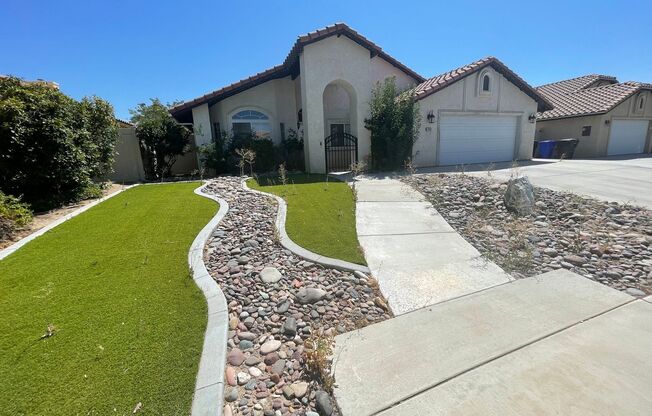 Eagle Ranch - Ventana Home, 4 Bedrooms 2 Bathrooms, Great Entertainment Home, Inground Pool & Spa