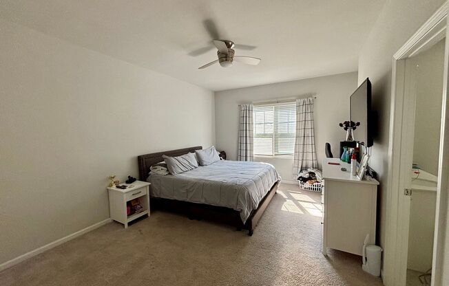 Spacious and Modern North Raleigh Townhome in City Walk Community!