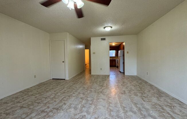 2 beds, 1.5 baths, $1,195, Unit Apt. E