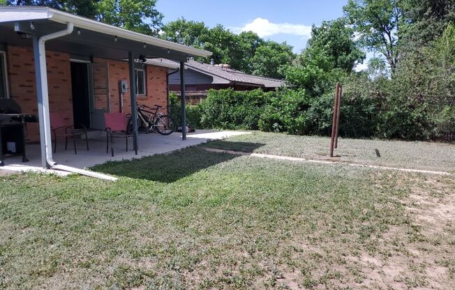 Spacious ranch with 5 beds 2 baths - Large fenced back yard