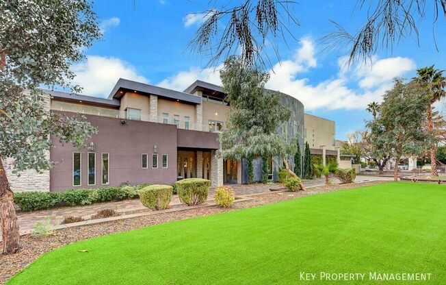 2111 EDGEWOOD AVE