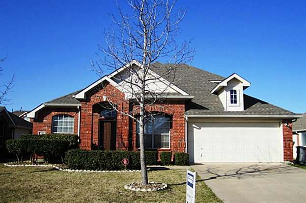 3506 NANDINA DR