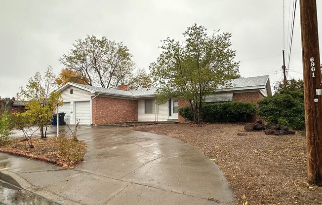 Single Family Home near Coronado Mall