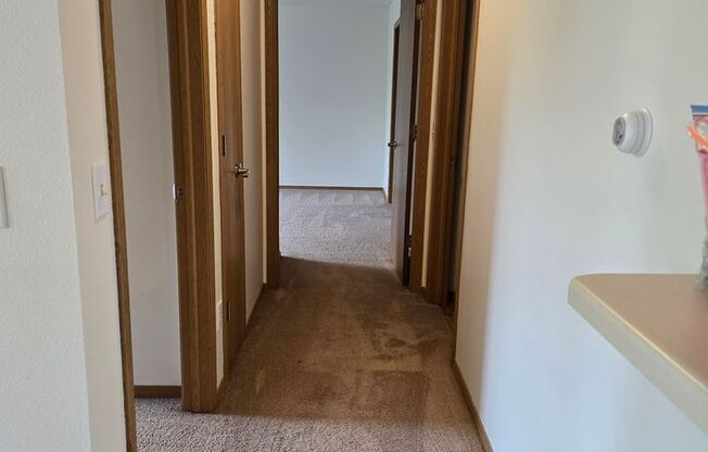 2 beds, 1 bath, 1,010 sqft, $1,279, Unit PL   2205