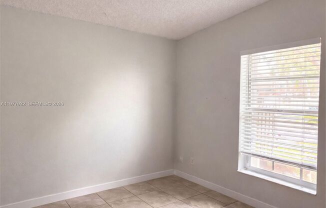 614 WOODGATE CIR #C SUNRISE, FL 33326