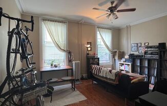 1 bed, 1 bath, 575 sqft, $1,425, Unit 11-04