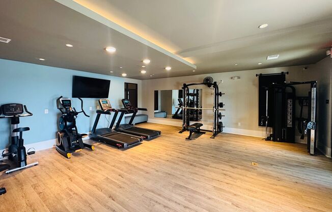 3 beds, 2 baths, 1,447 sqft, $1,995, Unit 401