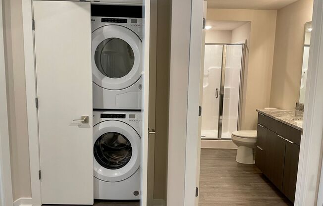 2 beds, 2 baths, 1,513 sqft, $2,495, Unit Cream City Lofts-102