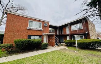 1 bed, 1 bath, 600 sqft, $800, Unit 4