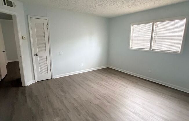 1 bed, 1 bath, $1,295, Unit 3250-17