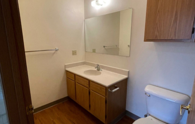 3 beds, 2 baths, 1,200 sqft, $1,350, Unit TE218X-229