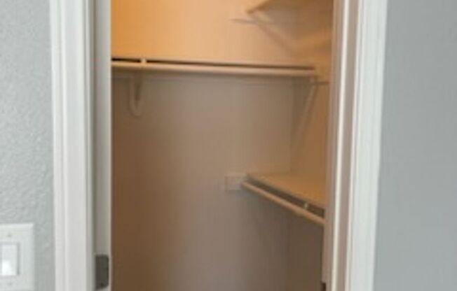 2 beds, 2 baths, 850 sqft, $2,820, Unit 835-06