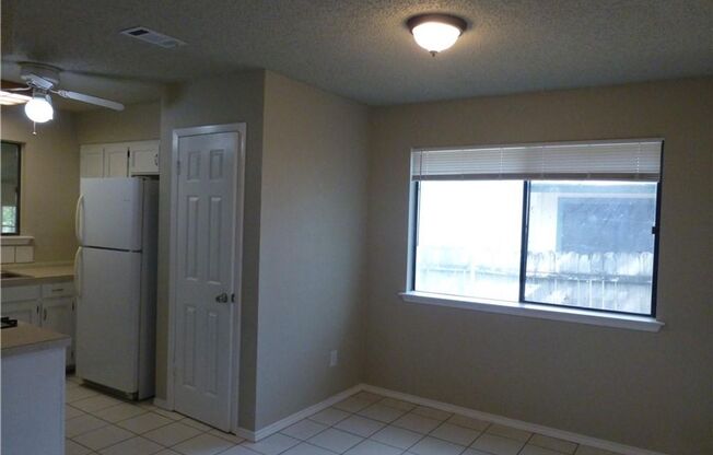 3 beds, 2 baths, $1,800