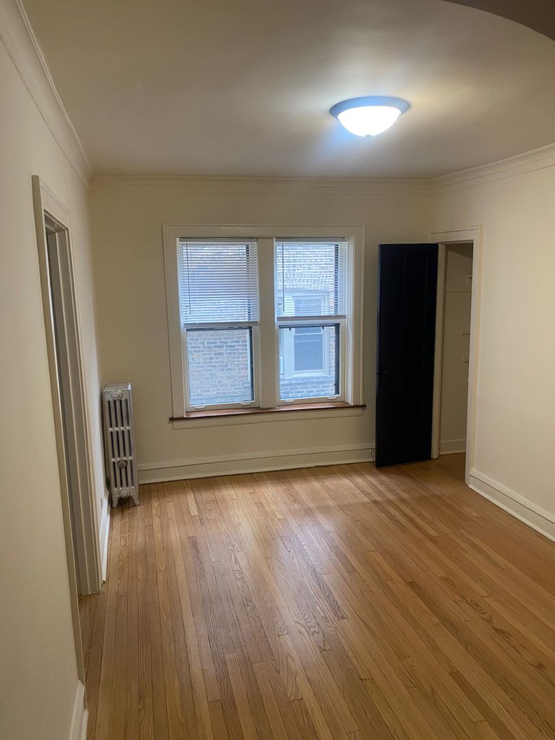 4301 4303 N FRANCISCO