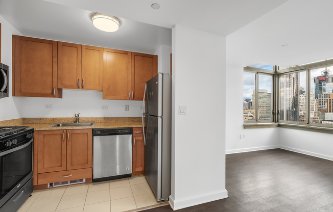 Studio, 1 bath, $4,000, Unit PHA