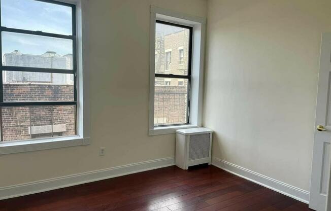 41 47 ST