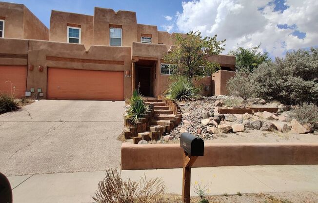 Beautiful 2 Story Town Home Located off of Telshor Area